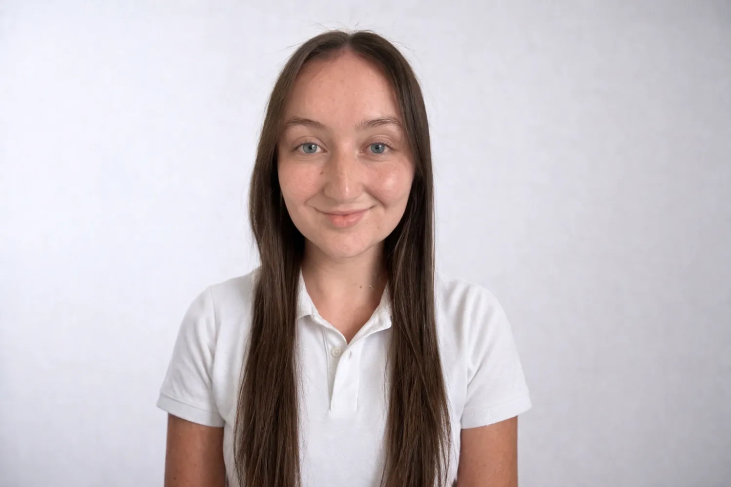 Laura Schmetzer, Dipl. Massage and reflexology Therapist
